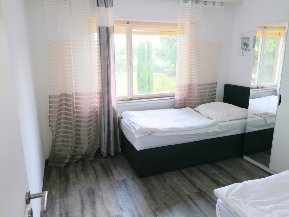 Fmi110 Next To Airport Apartment Ruesselsheim Room photo