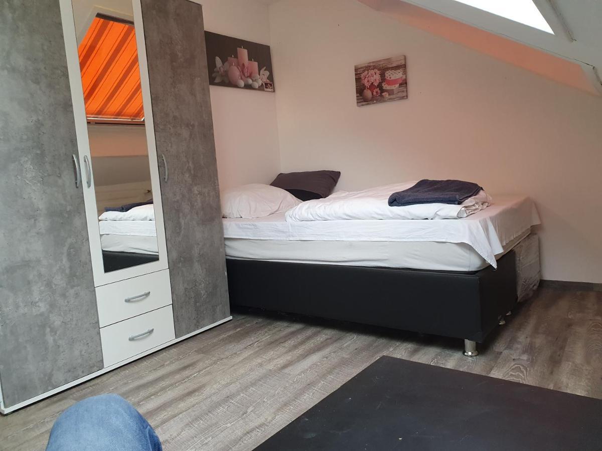 Fmi110 Next To Airport Apartment Ruesselsheim Exterior photo